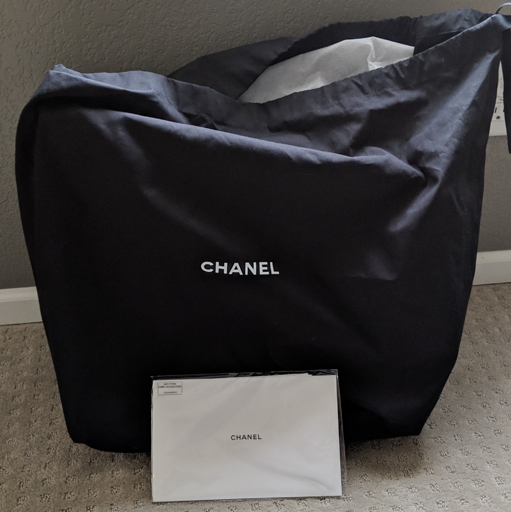 LARGE Chanel Canvas Deauville Tote - Picture 3 of 8
